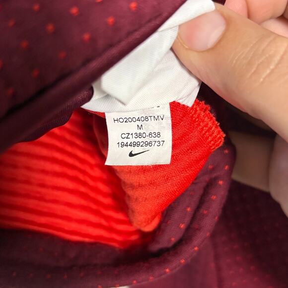 Nike Tech Crop Waffle Texture Long Sleeve Zip Front Hoodie Medium - Picture 5 of 6